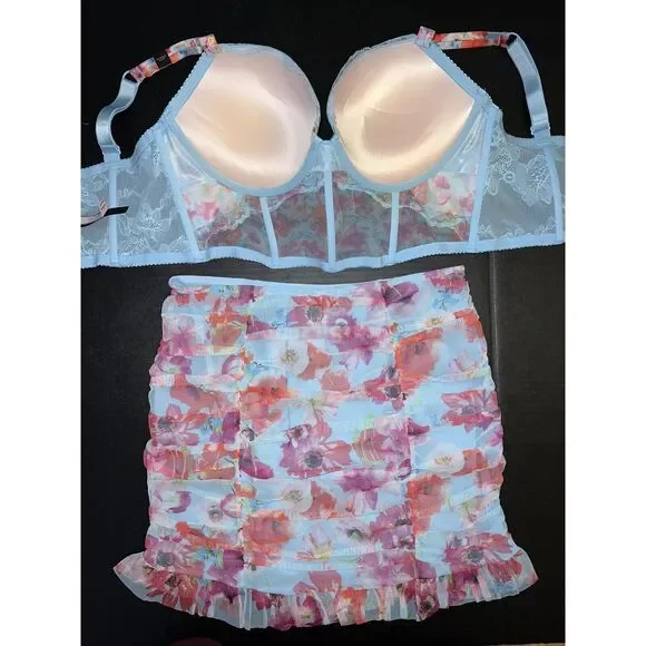 Victoria's Secret 32D CORSET BRA TOP+XS SKIRT BLUE RED PINK POPPY SHINE STRAP